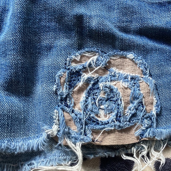 Old navy mini skirt - Picture 2 of 6